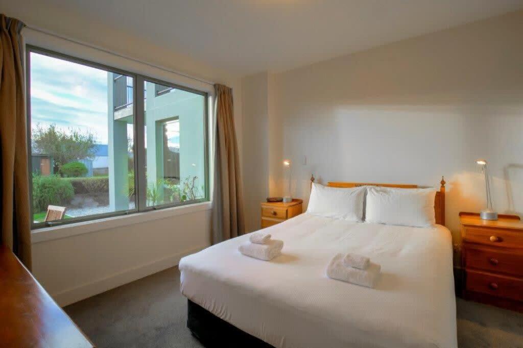 Apartamento Cosy On Kingston Albert Town Exterior foto